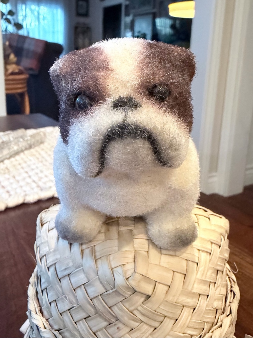 Vintage wool sculpture of an English Bulldog with brown and white fur 3”